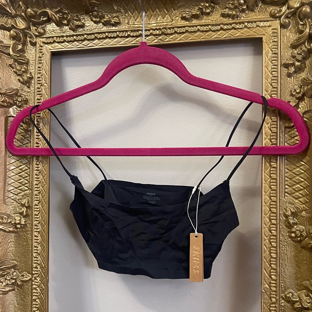 SKIMS FREE CUT SCOOP BRALETTE ONYX / S NWT